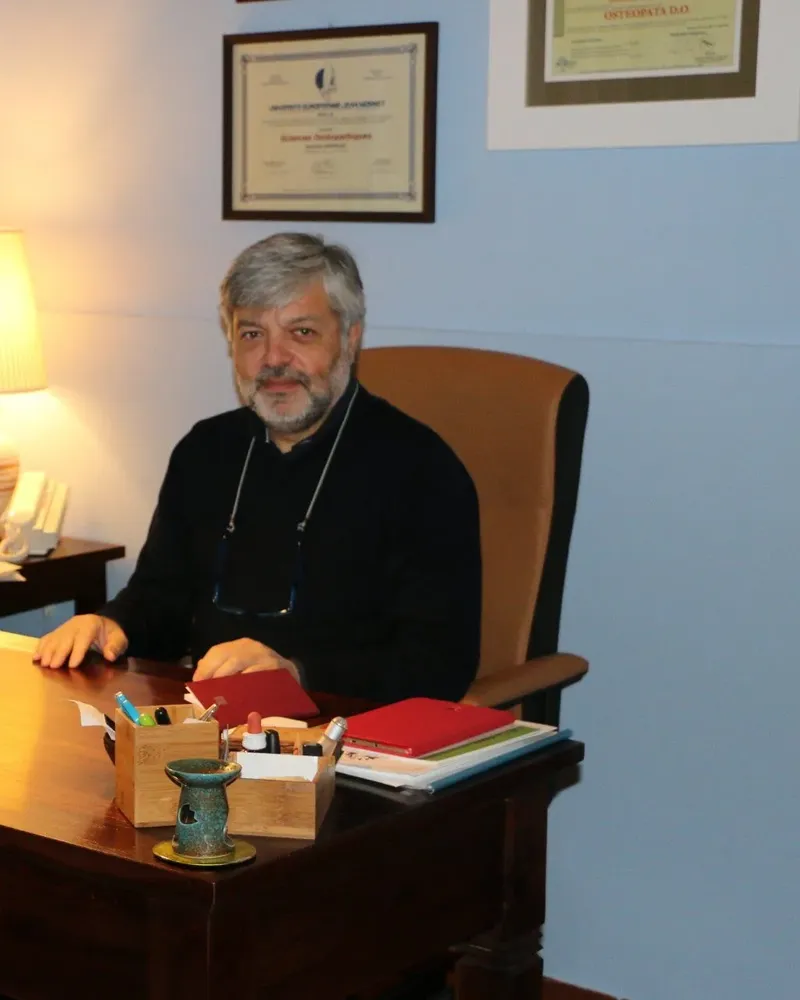 Prof. Carmelo Grimaldi, osteopata e naturopata a Messina